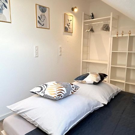 Lgh-Moderne, Ruhige Wohnung, Naehe Zum Flughafen Und Autobahn, 24H-Self-Check-In, Vollausgestattet, Disneyplus, Waschmaschine Langenhagen (Hannover) Exterior foto